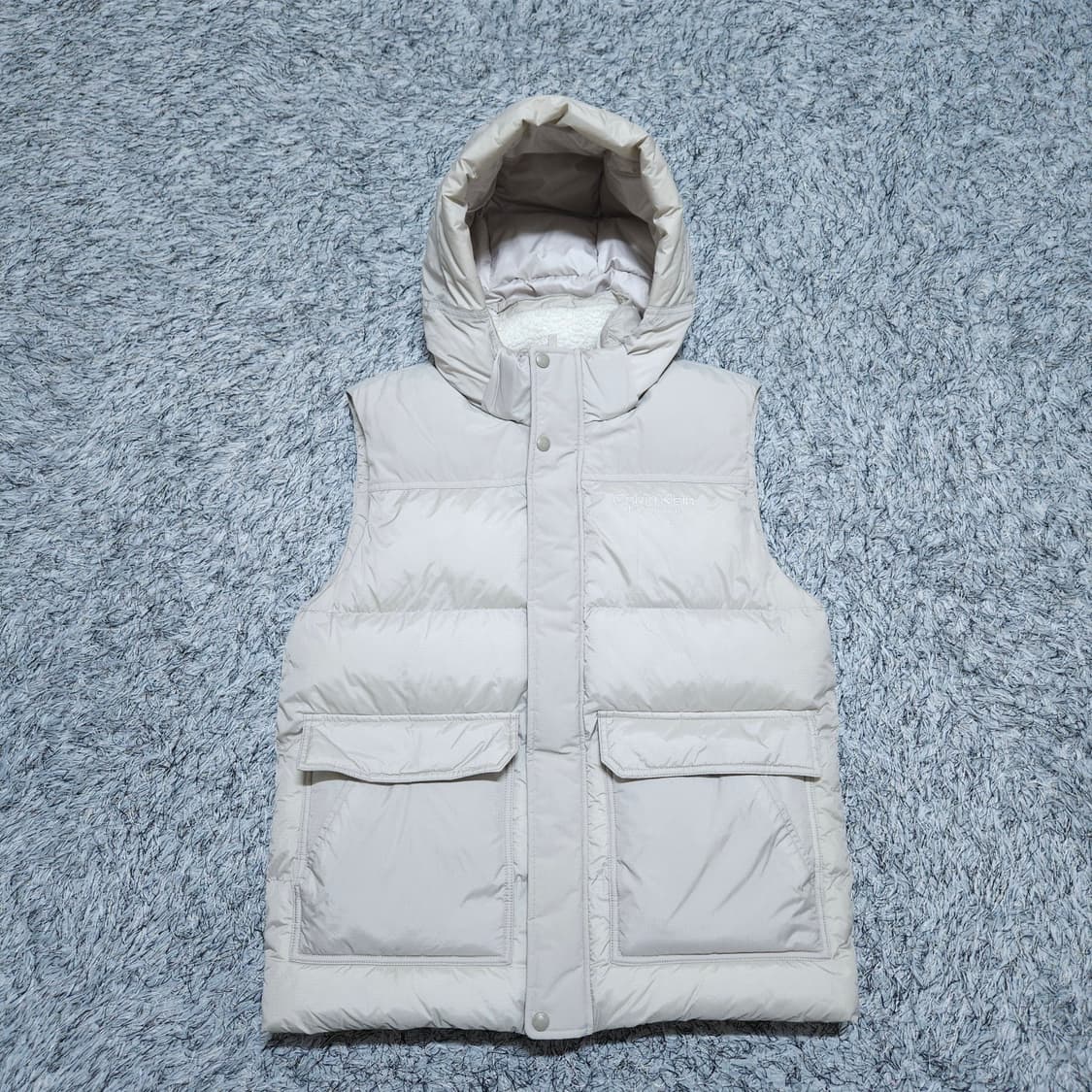 CK켈빈클라인) M 남자 양털안감 패딩조끼 / 왕눈이샵 상품이미지1