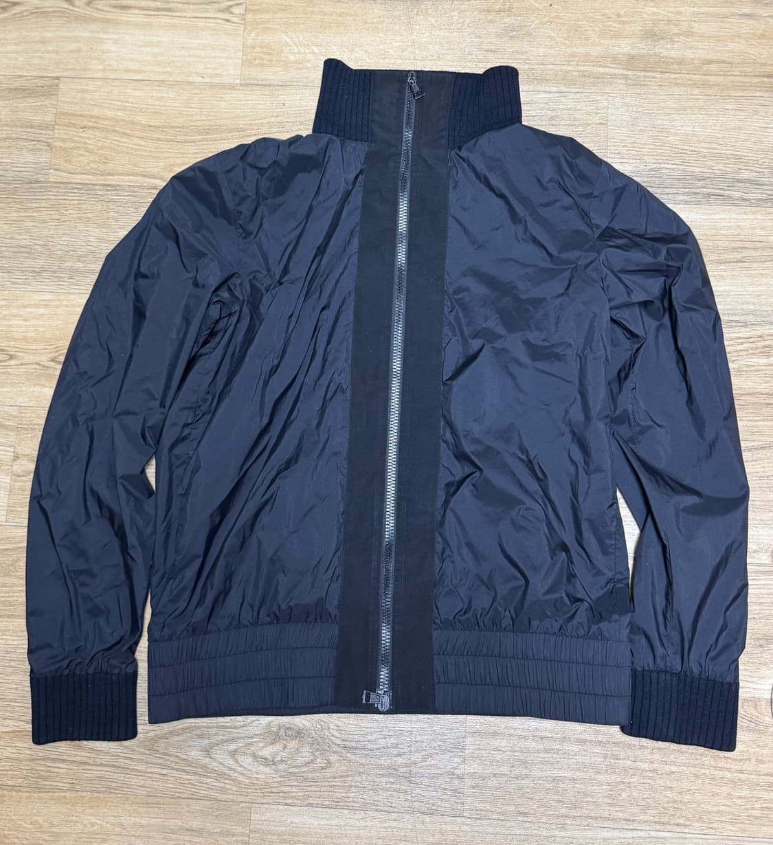 몽클레어 스태프 바람막이 상품이미지1