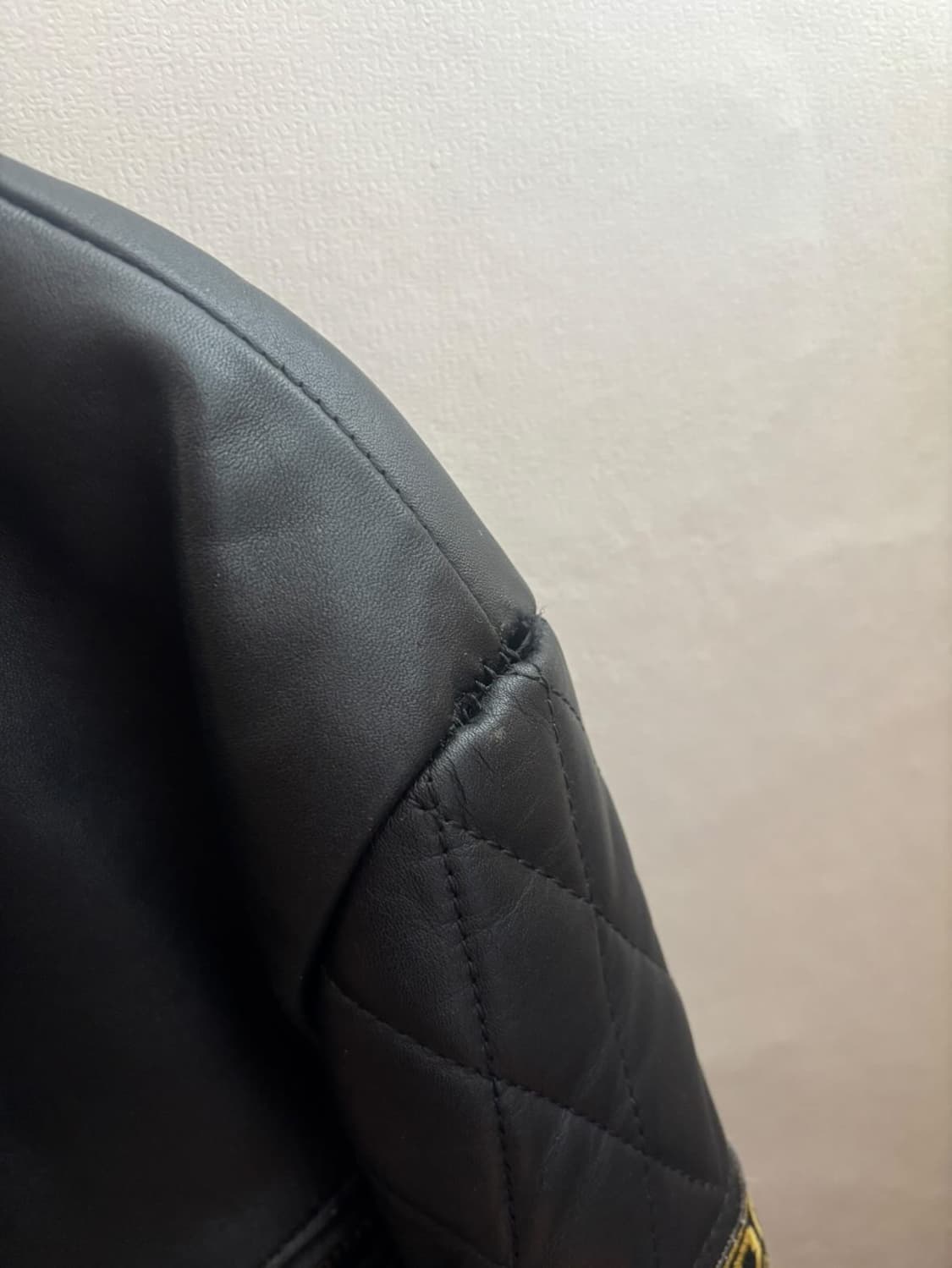 레더 자켓 판매합니다  상품이미지3