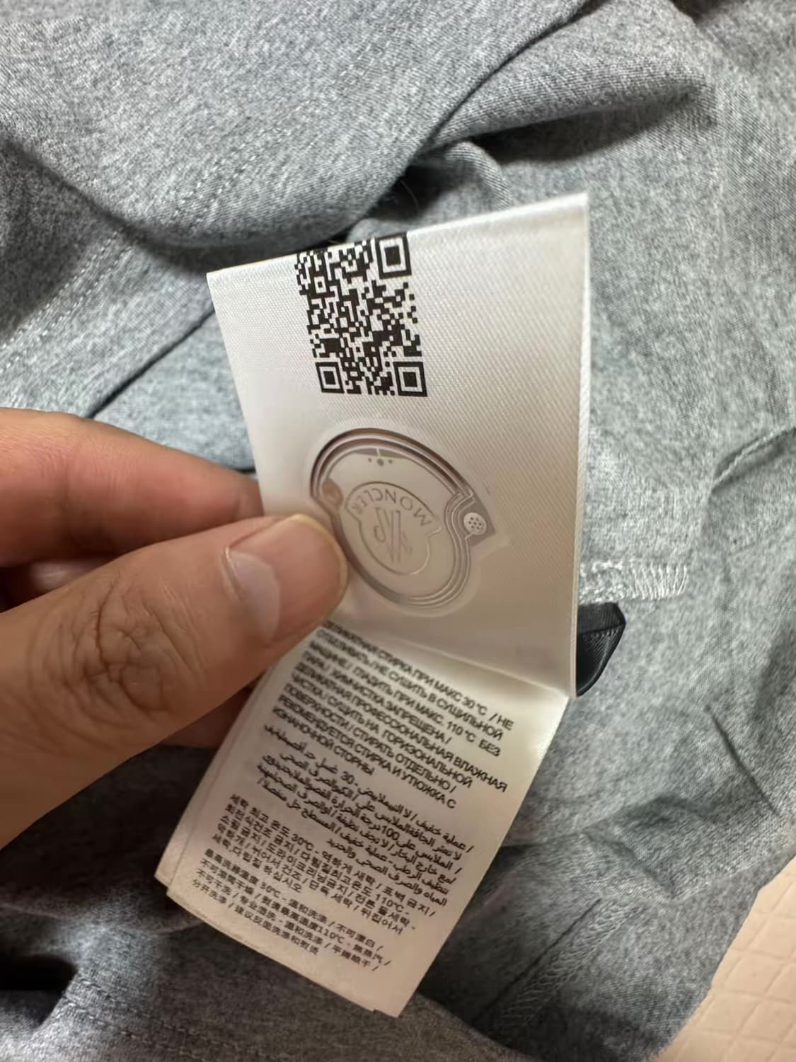 [몽클;레어] 새상품 / 반팔 / 약 105 사이즈 상품이미지3