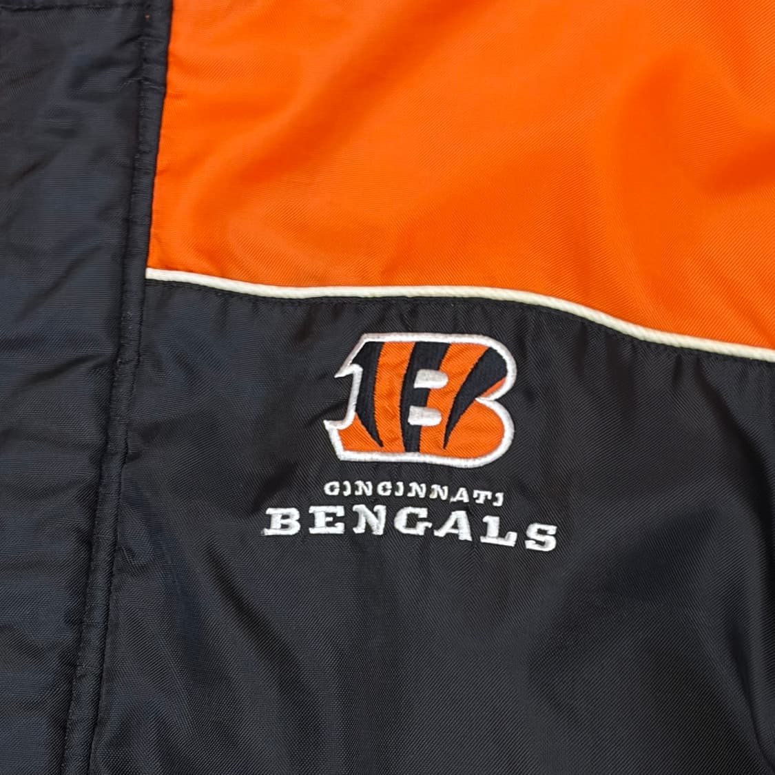 90s 미국 빈티지 NFL 뱅갈스 패딩점퍼  상품이미지9