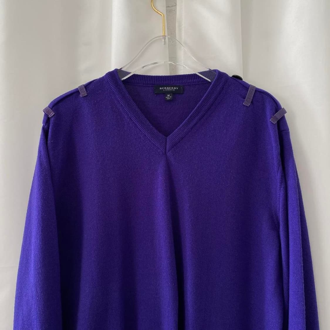 버버리 런던 메리노울 브이넥 니트 M, 100 상품이미지2