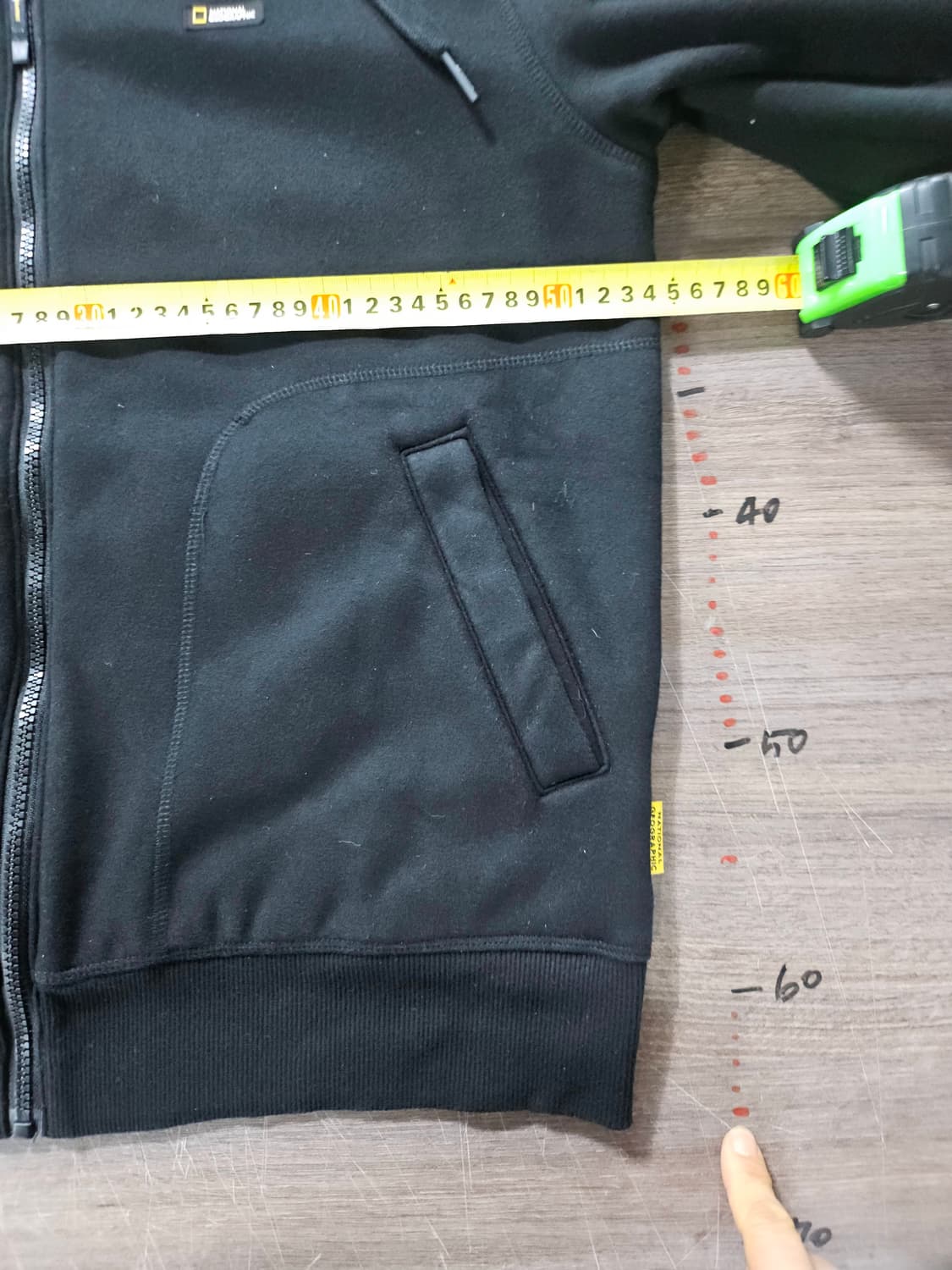 내셔널지오그래픽 기모 후드집업 블랙 95  M 상품이미지7