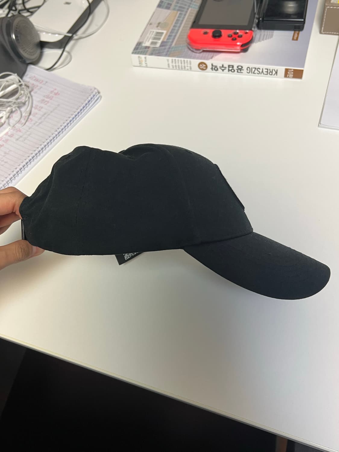 스톤아일랜드 볼캡 블랙 상품이미지2