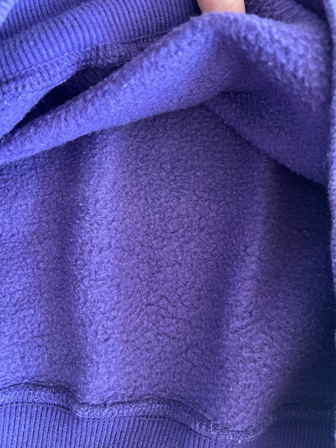 KIRSH 키르시 스몰 체리 로고 기모 맨투맨 Purple 상품이미지5