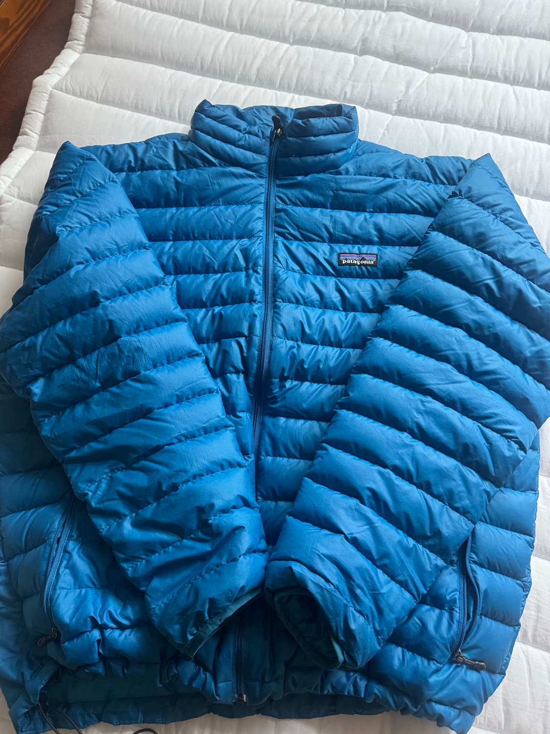 파타고니아 경량 패딩 블루 XL  상품이미지5