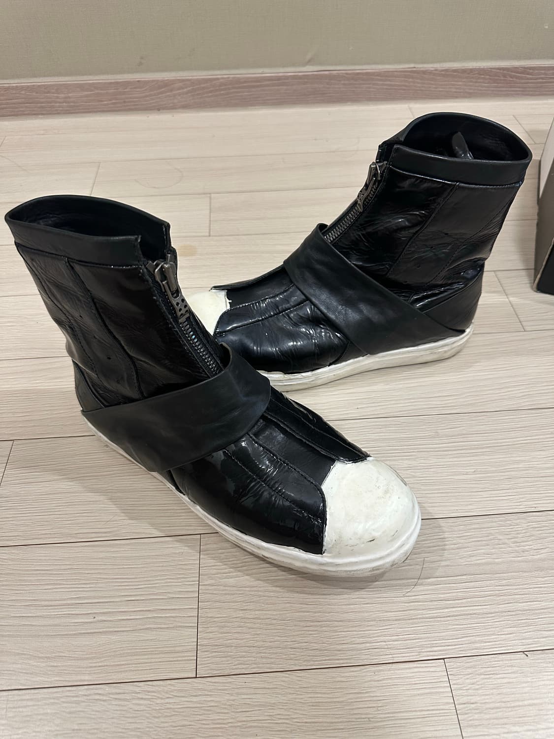 데보아 카프 레더 하이탑 상품이미지3