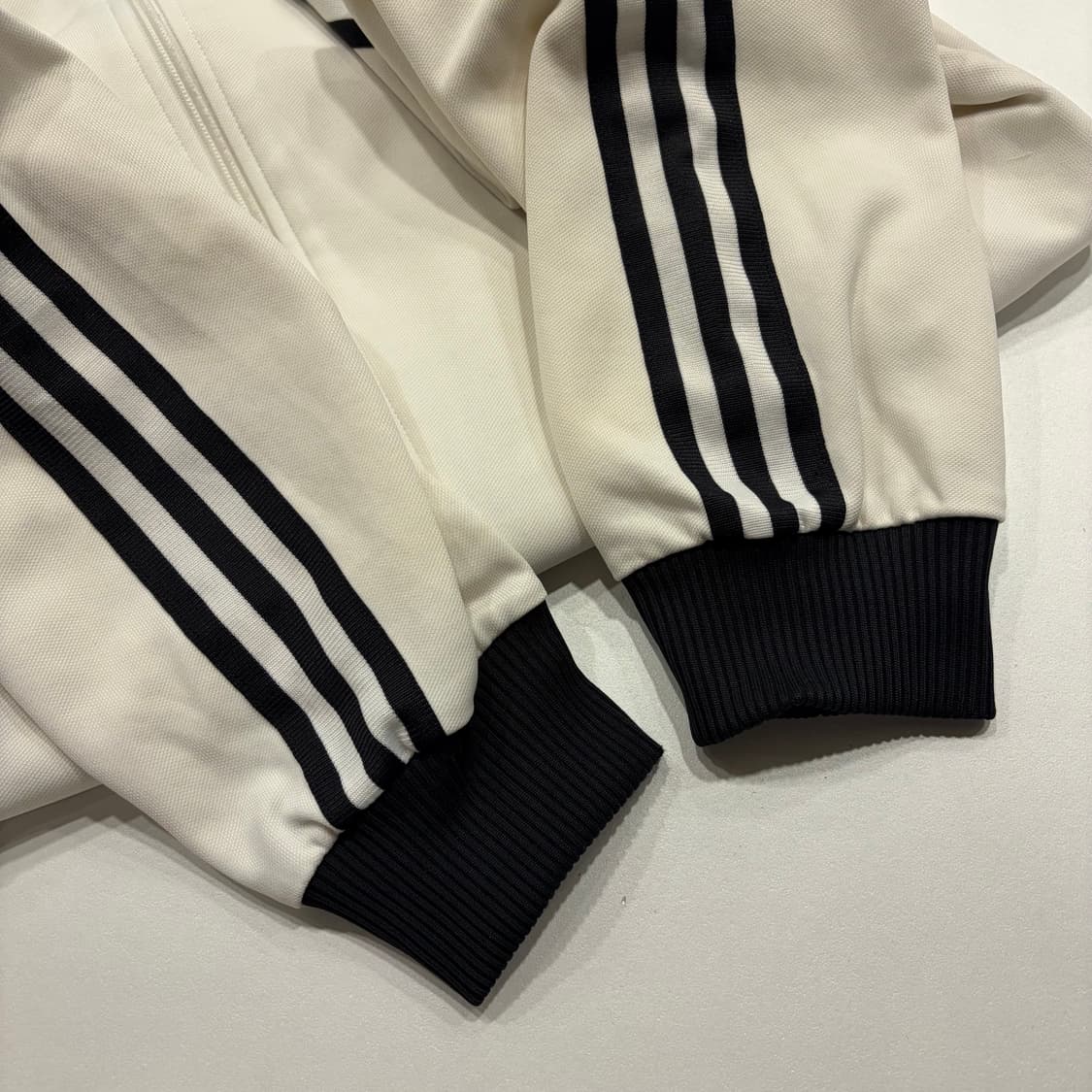 [105] 아디다스 베켄바우어 삼선 트랙탑 져지 화이트 블랙 B732 상품이미지6