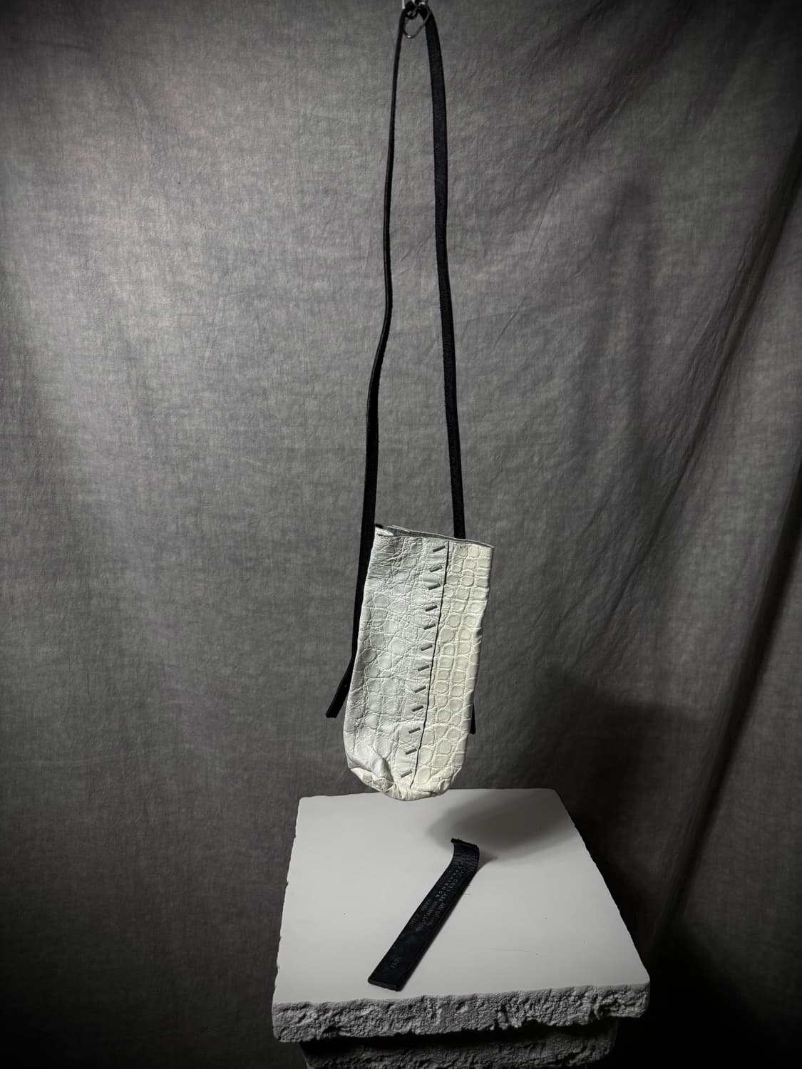 Isaac Sellam Ice Leather Cross Bag 상품이미지2