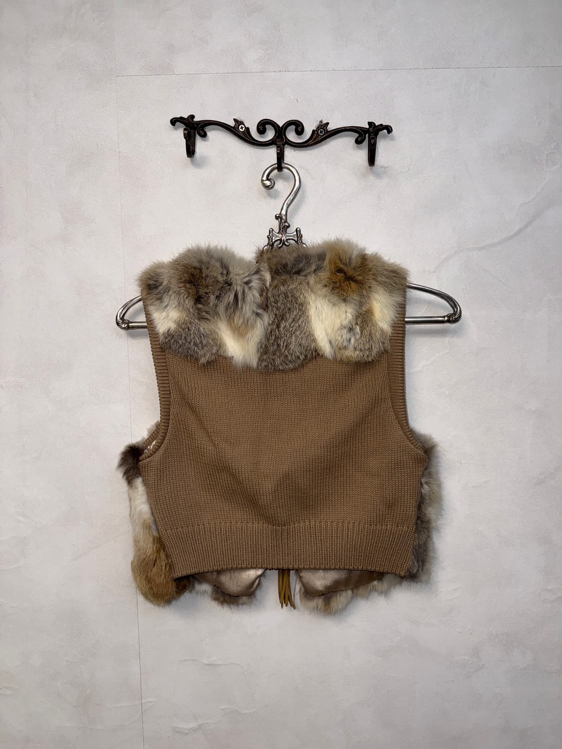 QUA mixed brown rabbit fur knit vest 상품이미지3