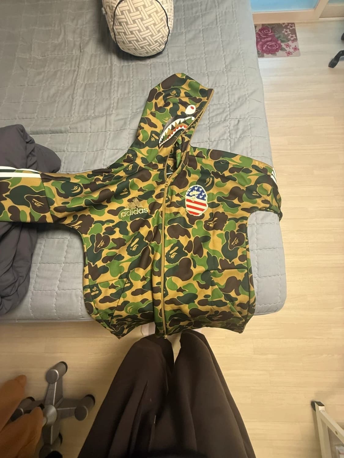 베이프X아디다스 콜라보 후드집업 상품이미지1