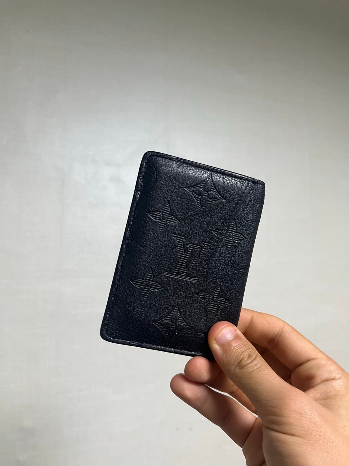 루이비통 쉐도우 오거 나이저 카드지갑 상품이미지3