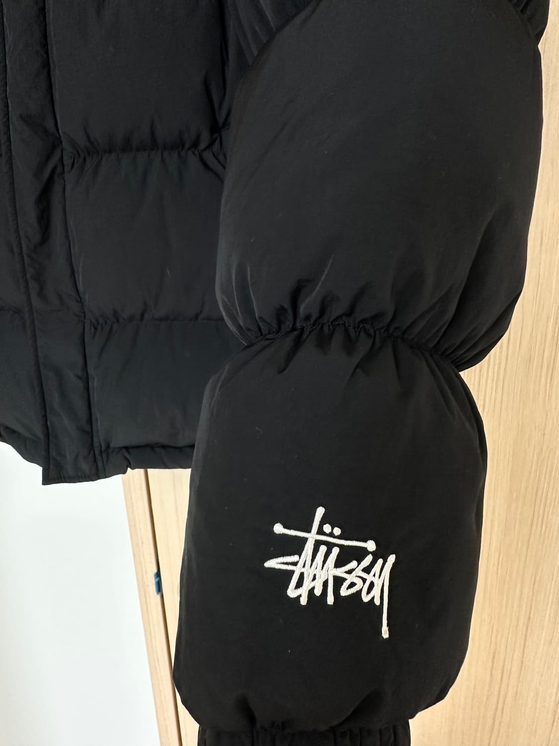 스투시 22FW 립스탑 퍼피 패딩 상품이미지2