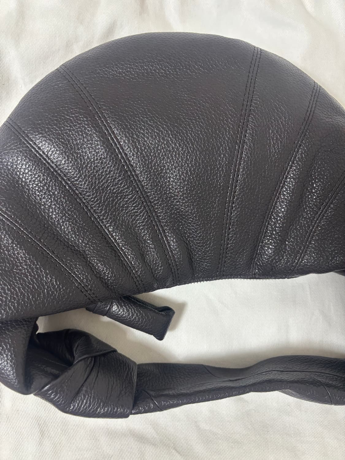 르메르 포춘백 미니 다크초코 (그레인레더) 정품 상품이미지2