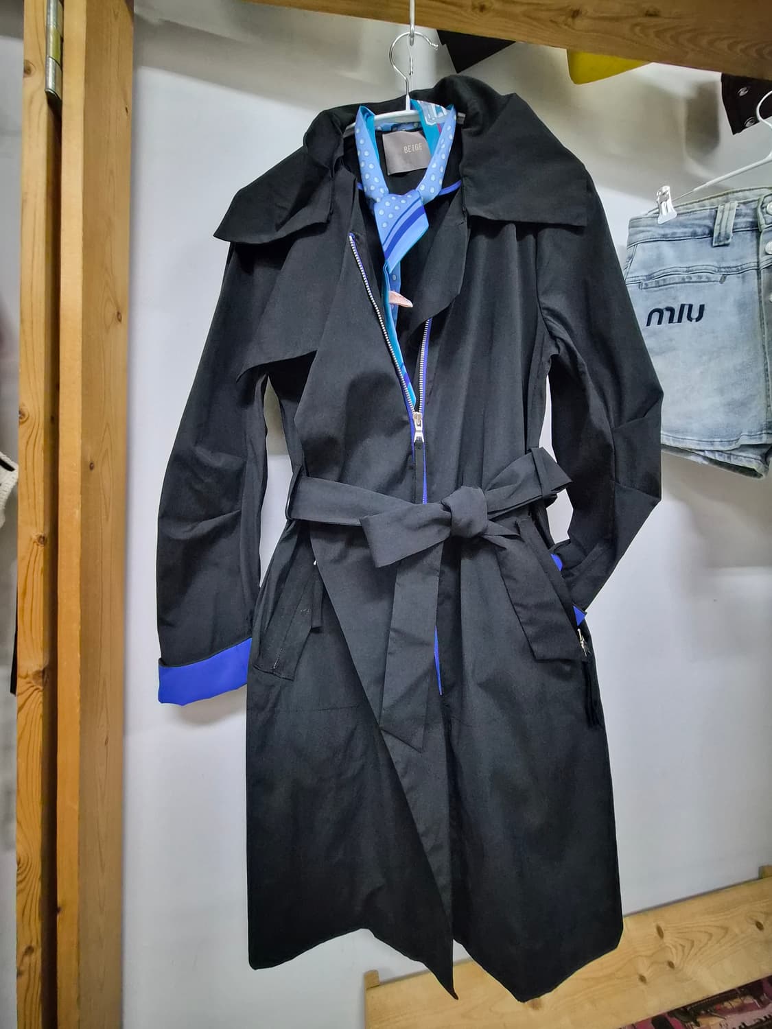 르베이지 바스락 스판 얄상 트렌치코트 상품이미지1