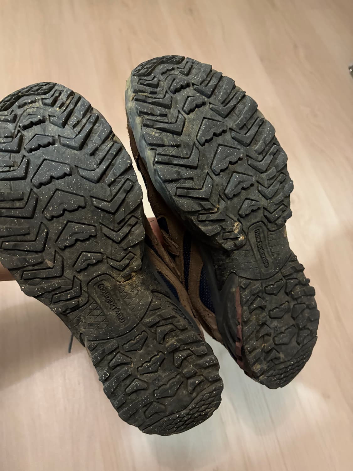 뉴발란스 X 999휴머니티 브라운 270 상품이미지2