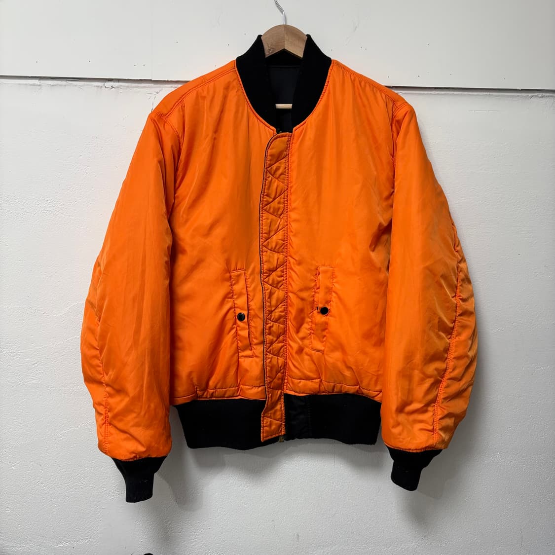 알파인더스트리 블랙 MA-1 상품이미지2