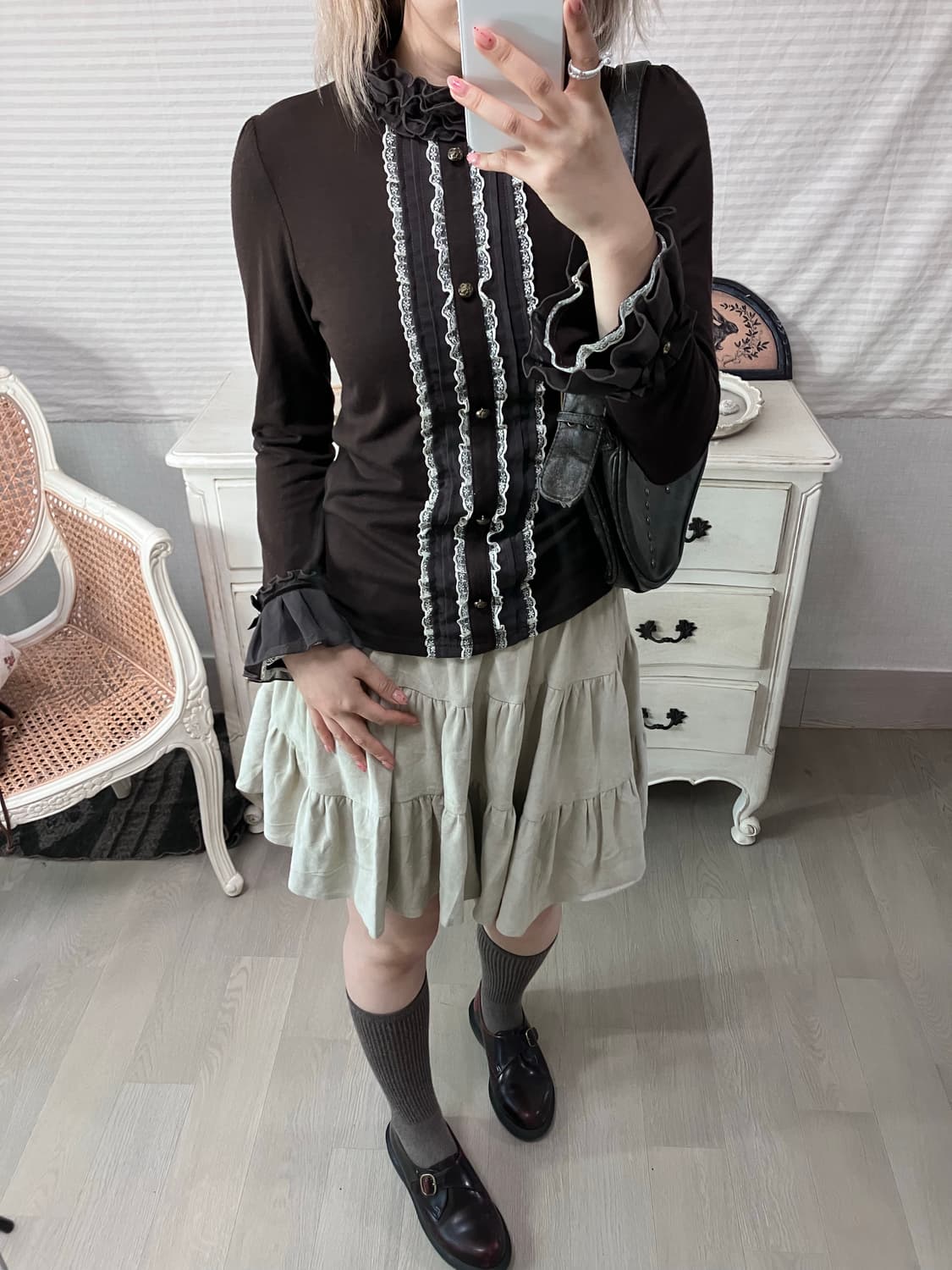 axes femme brown lace frill blouse 상품이미지3