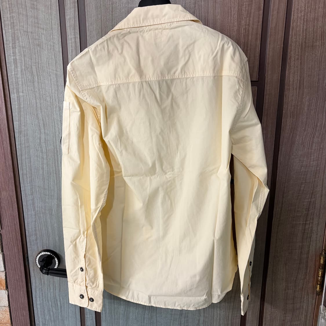 새상품(S)씨피컴퍼니 CP컴퍼니 렌즈 개버딘 오버서츠 피스타치오 상품이미지3