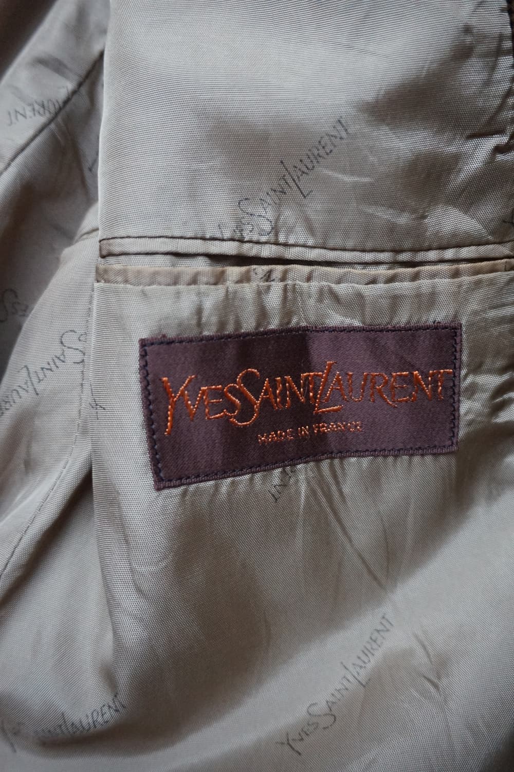 YVES SAINT LAURENT 상품이미지4