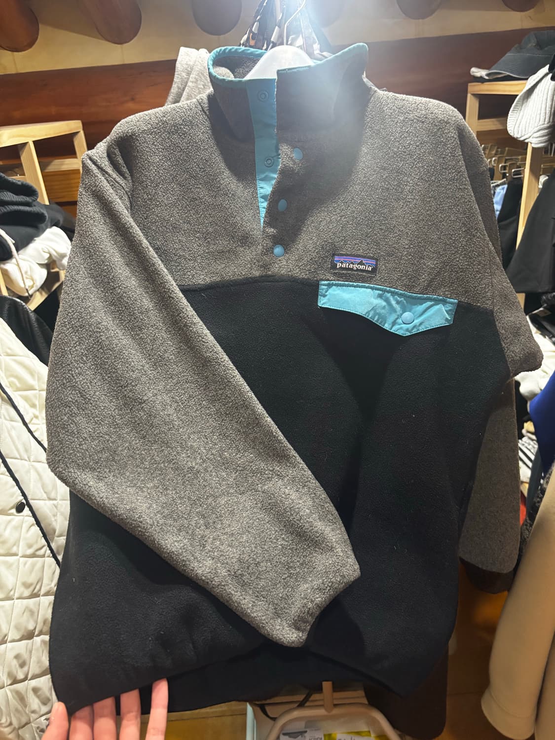 파타고니아 신칠라 (블랙/블루) 상품이미지6