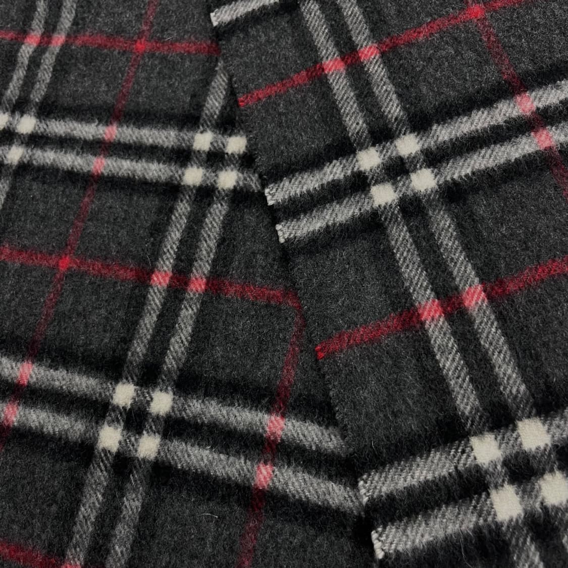 버버리 그레이 노바체크 캐시미어 머플러 상품이미지6