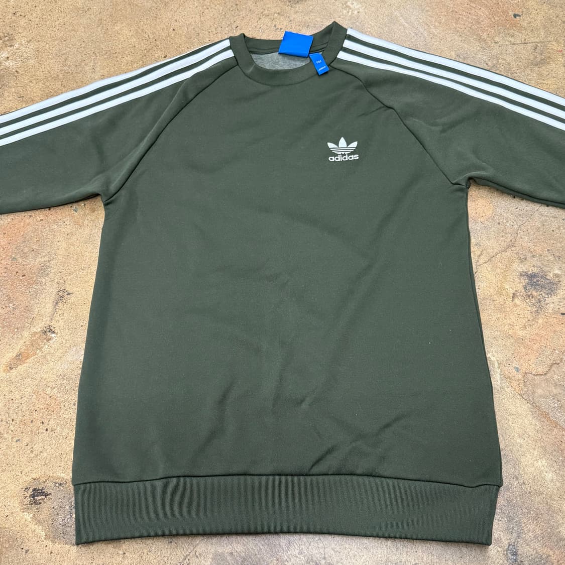 아디다스 카키 맨투맨 95 상품이미지3