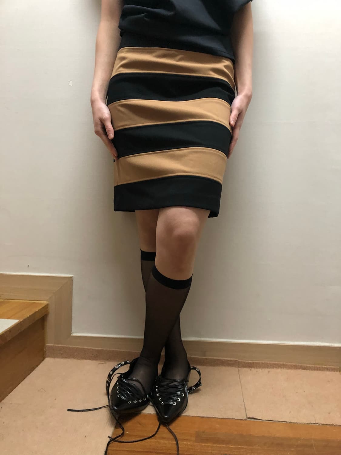 빈티지 블랙 앤 브라운 스트라이프 미디 스커트 상품이미지5