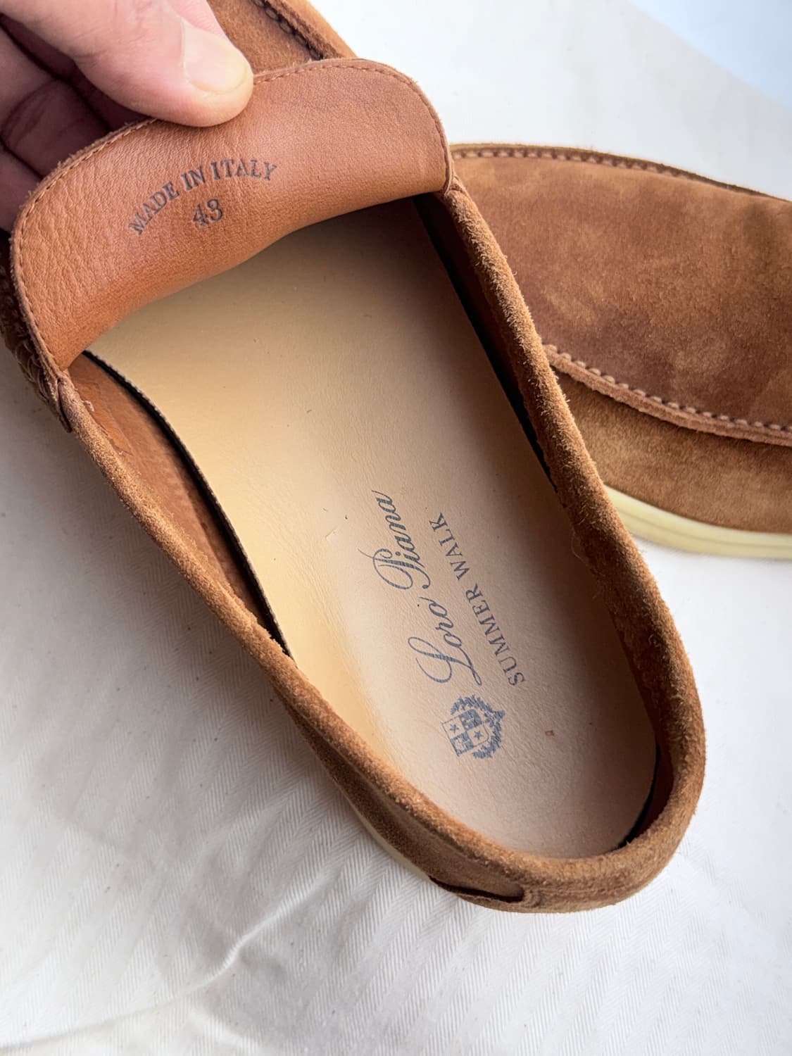 정품)로로피아나 43 상품이미지8