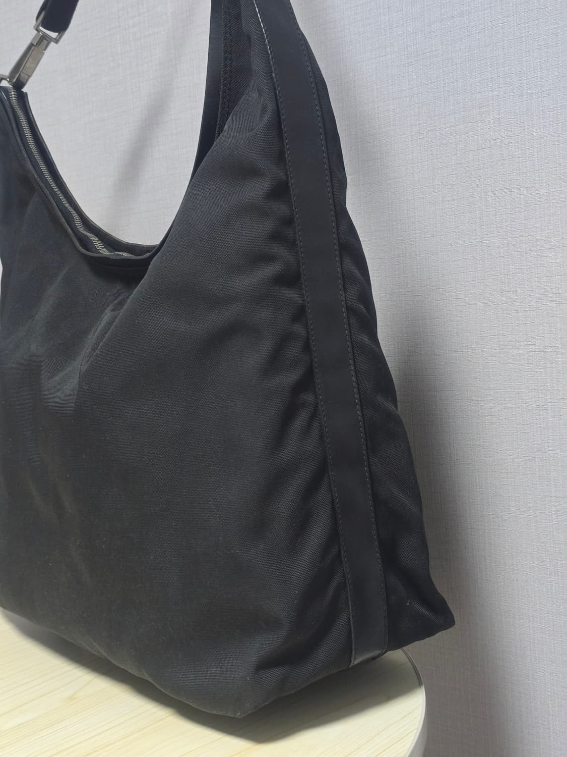 구찌 나일론 레더 콤비 블랙 호보백 상품이미지3