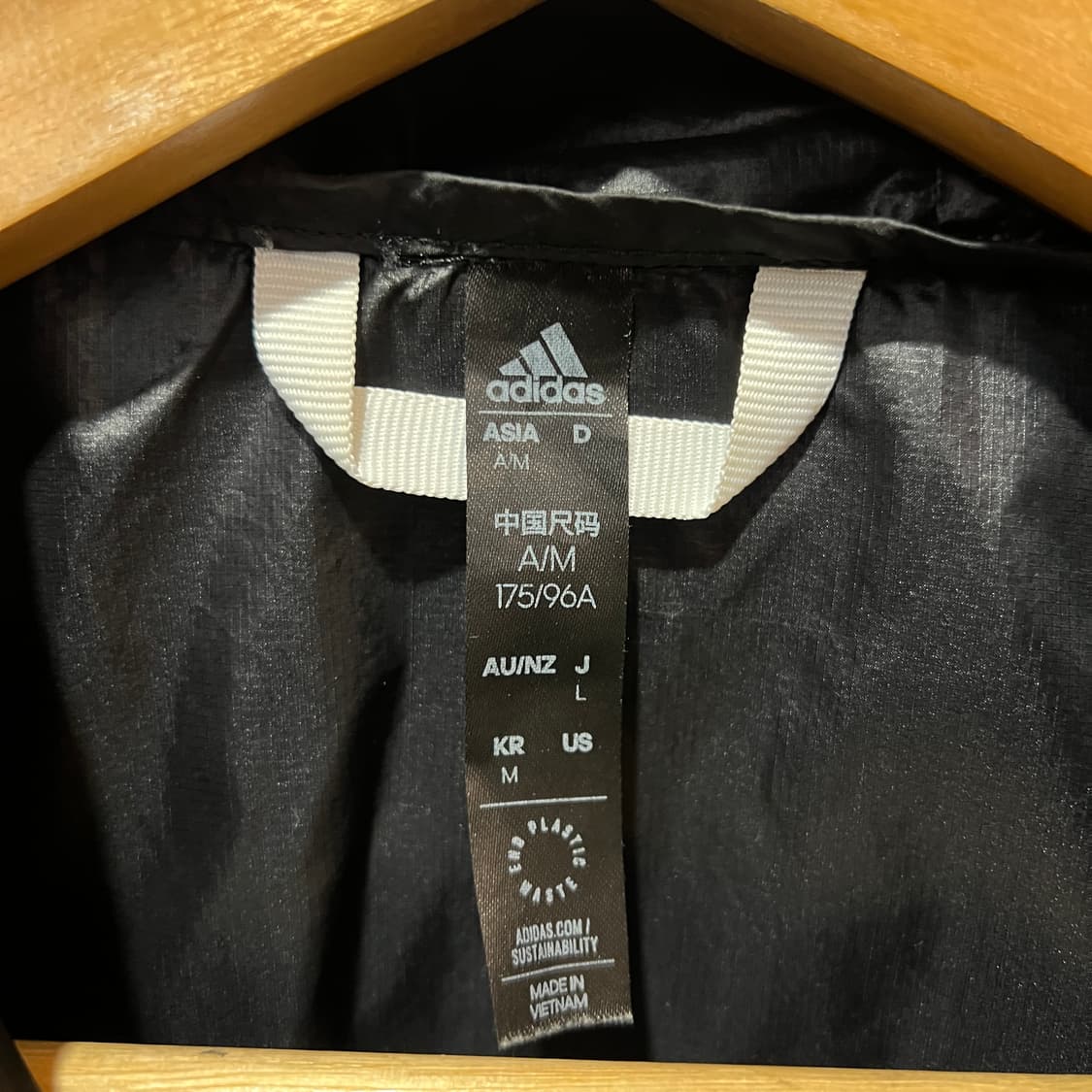 아디다스 검정 후드 바람막이 상품이미지3