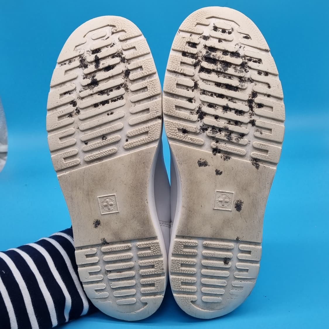 닥터마틴 단테 남성스니커즈42 270 상품이미지3