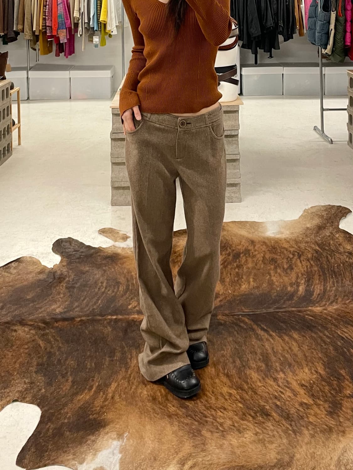 MAX&CO flare slacks 막스앤코 헤링본 플레어 핏 슬랙스 상품이미지1