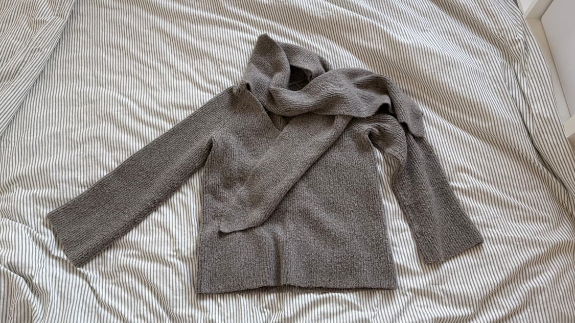 KLEY 회색 스웨터 상품이미지2