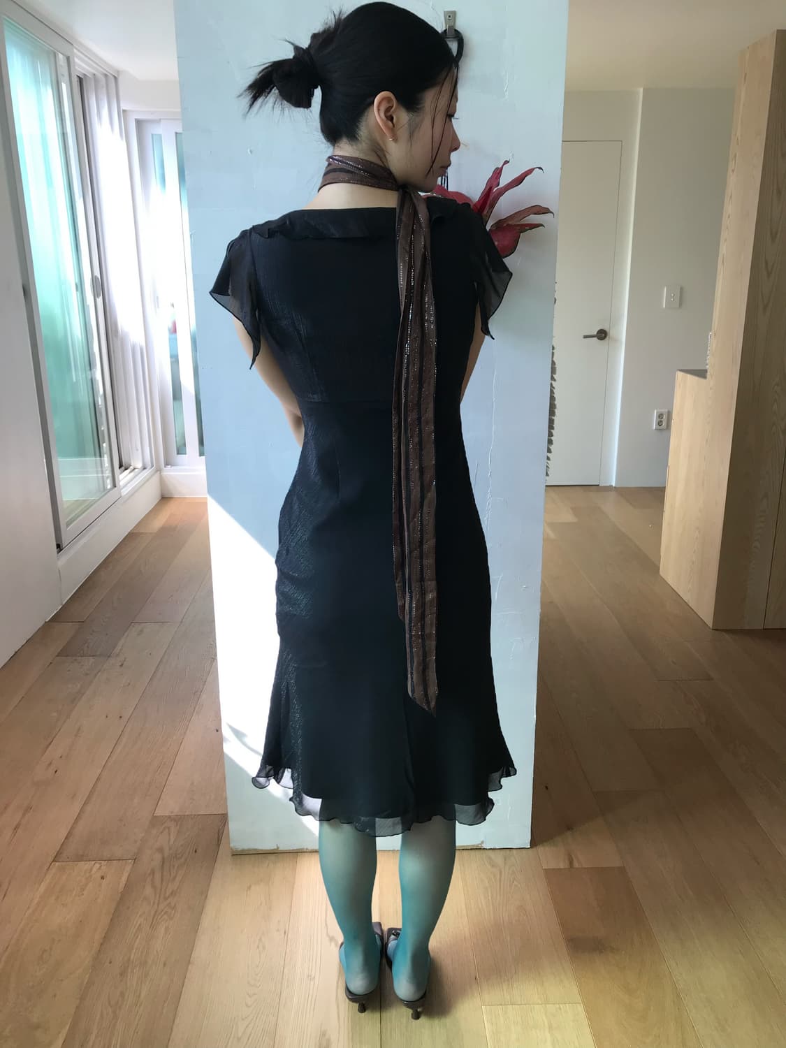 vintage black pearl frill one-piece 상품이미지1