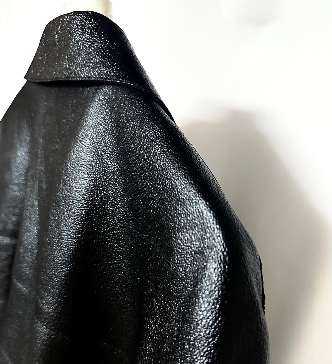 PRADA 90s Full-Grain Leather 3버튼 자켓  상품이미지10