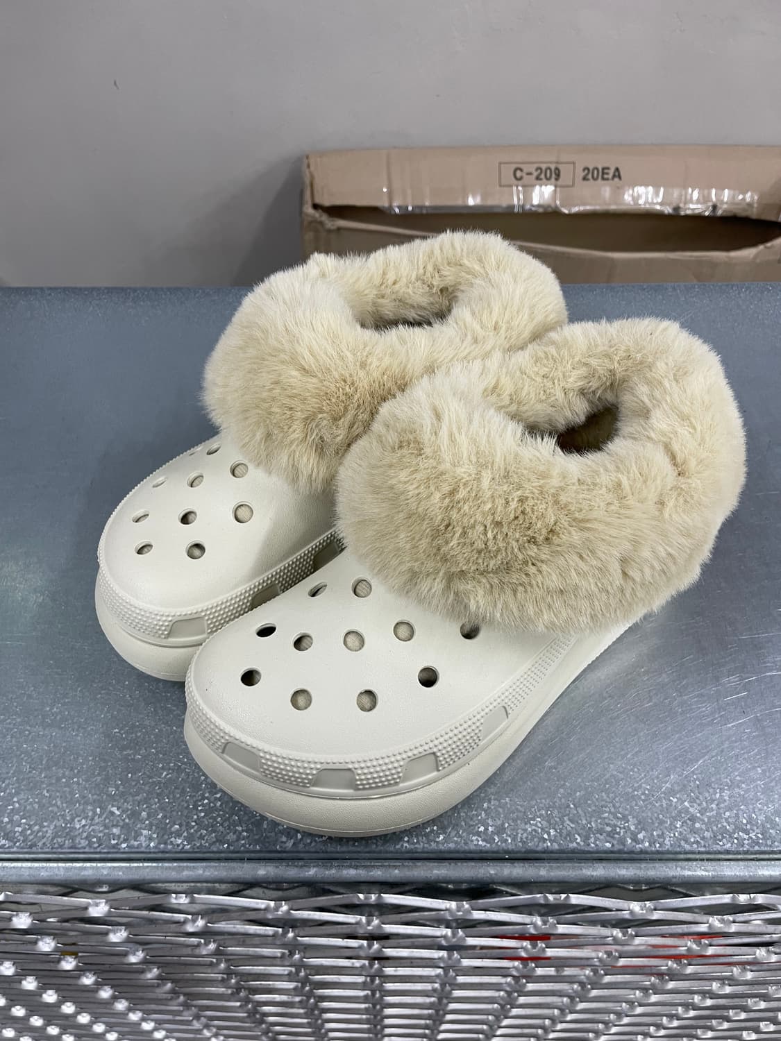 크록스 퍼에버 크러쉬 w7 상품이미지2