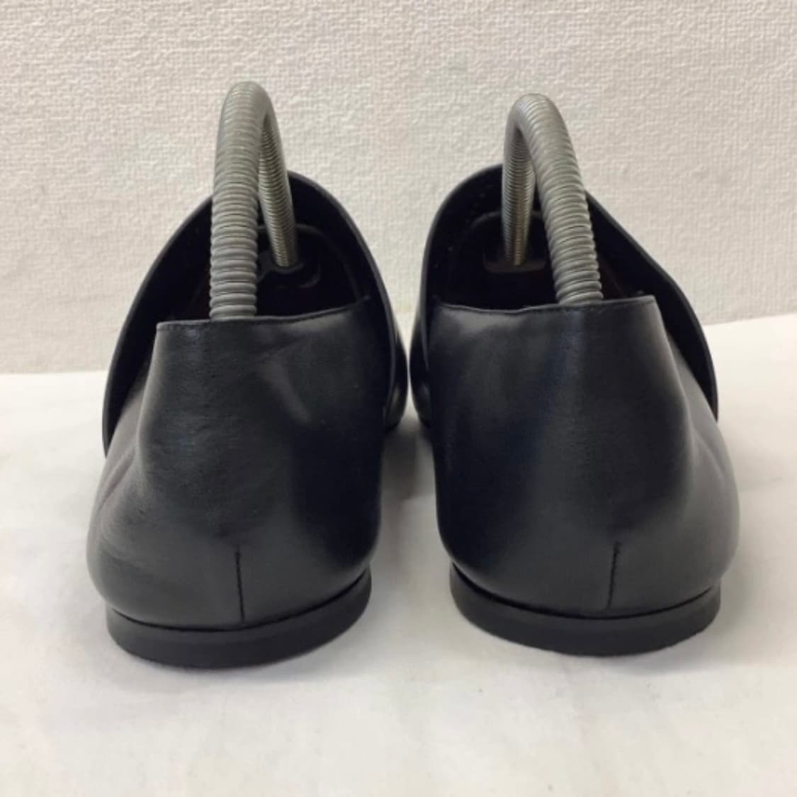  로에베 아나그램 송아지 가죽 토슈즈 상품이미지4