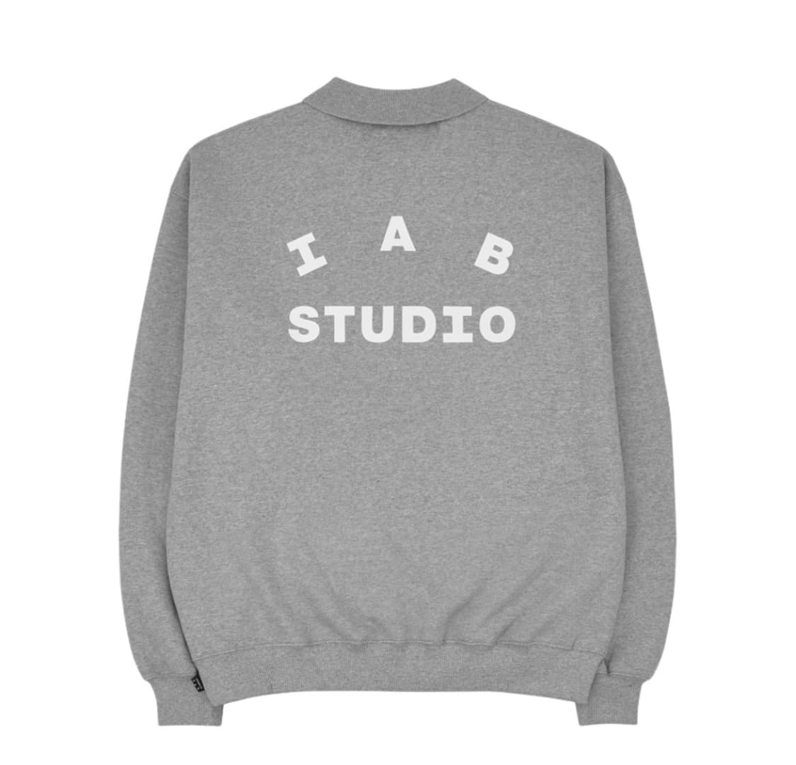 아이앱 스튜디오 스웻셔츠 상품이미지1