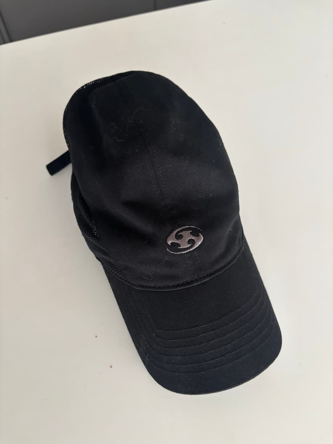 산산기어 커브패널캡 블랙 상품이미지1