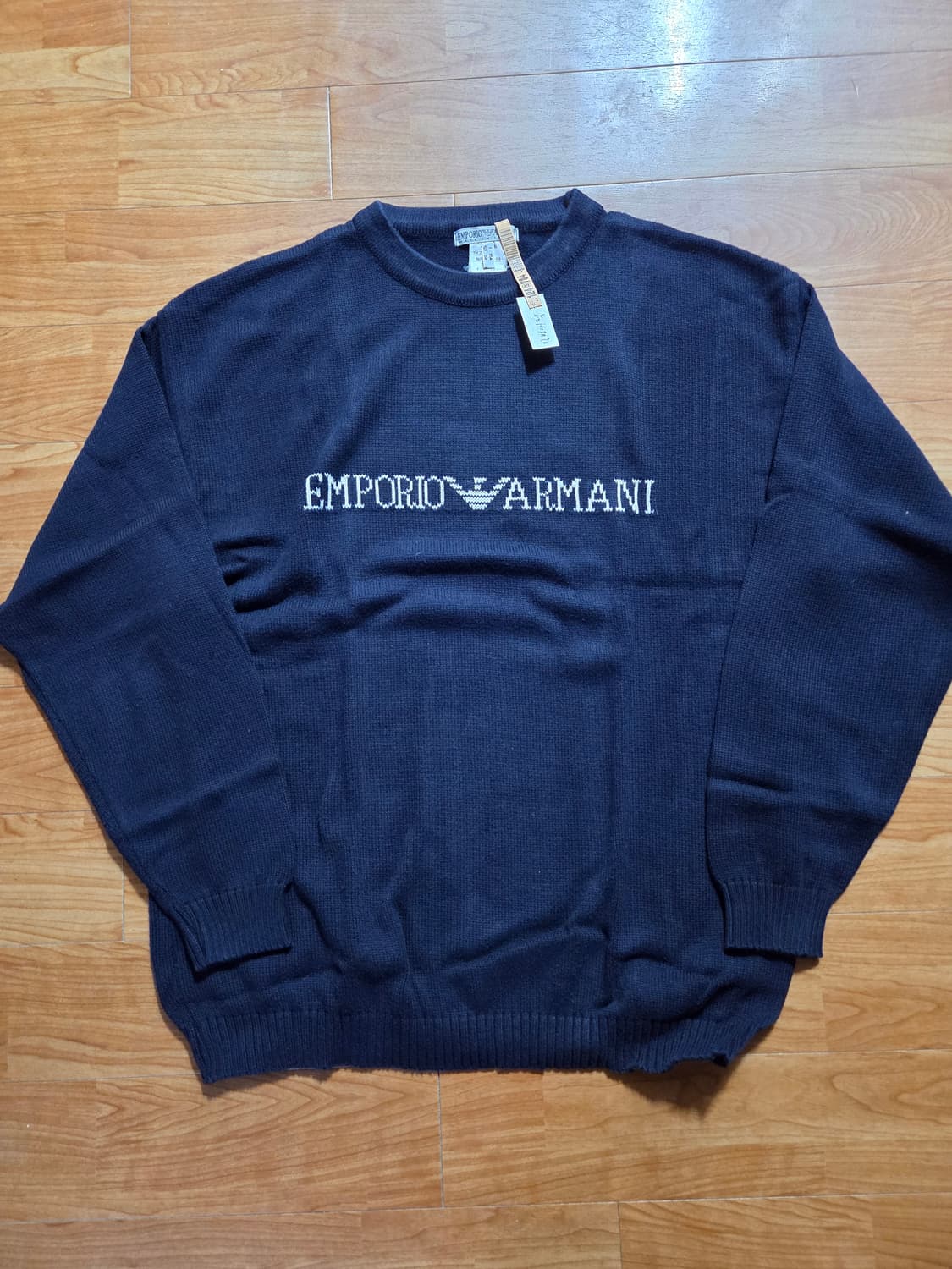 엠포리오 아르마니 니트 상품이미지1