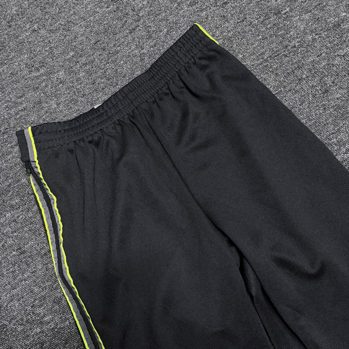 나이키 조던 사이드지퍼 트레이닝 팬츠 상품이미지2