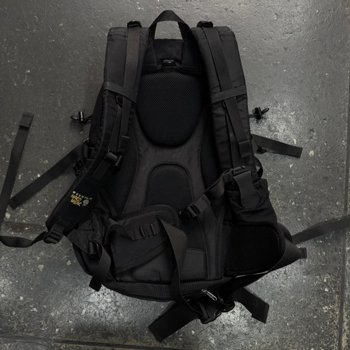 마운틴하드웨어 백팩 상품이미지3