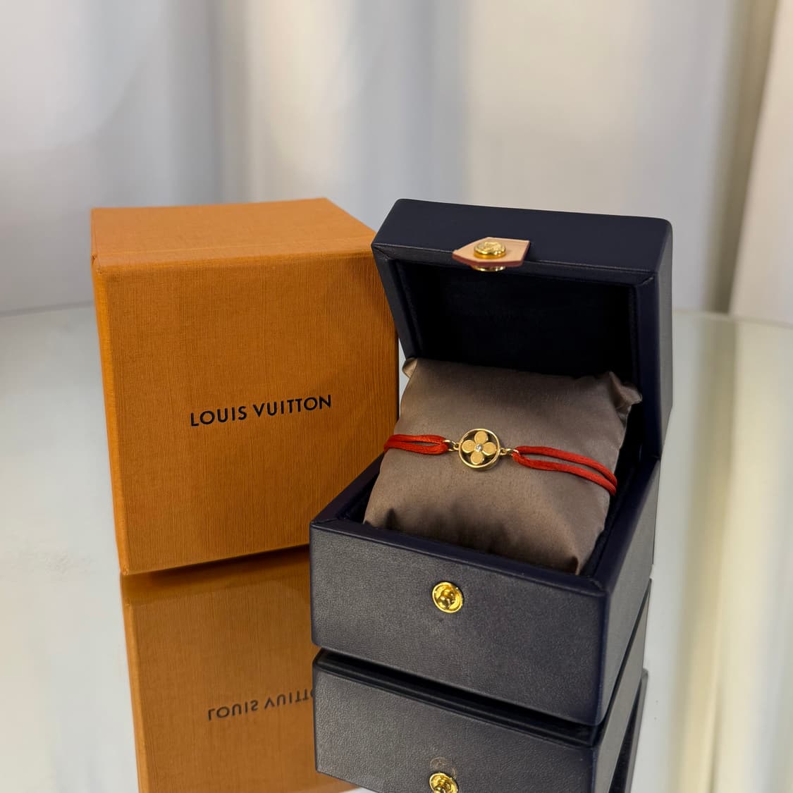 루이비통 이딜 블라썸 다이아 팔찌 옐로우골드 18K 상품이미지2