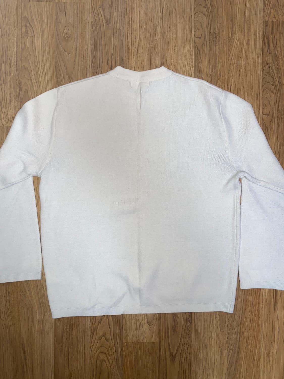 엘무드 화란 세미오버 니트 크림(100~105) 상품이미지4