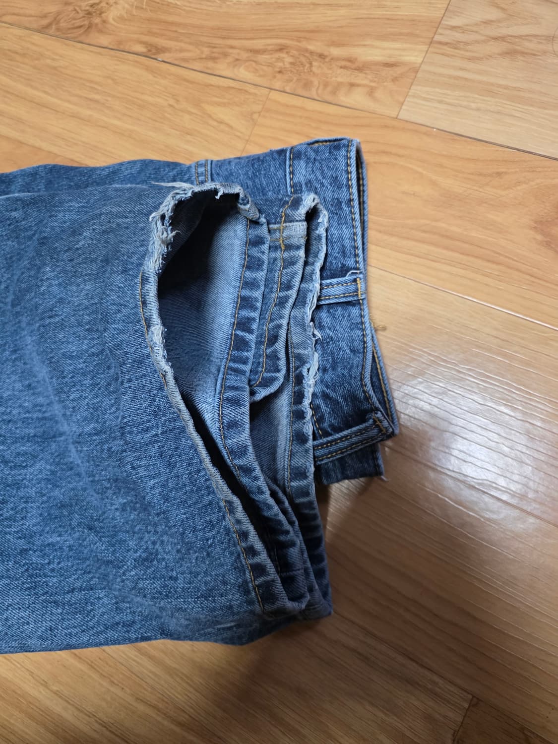 해칭룸 와이드커브진 데님 3 워시드블루 상품이미지4