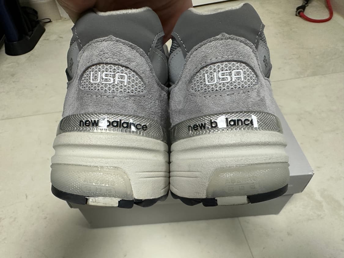 [255] 뉴발란스 992 그레이 U992GY 상품이미지2