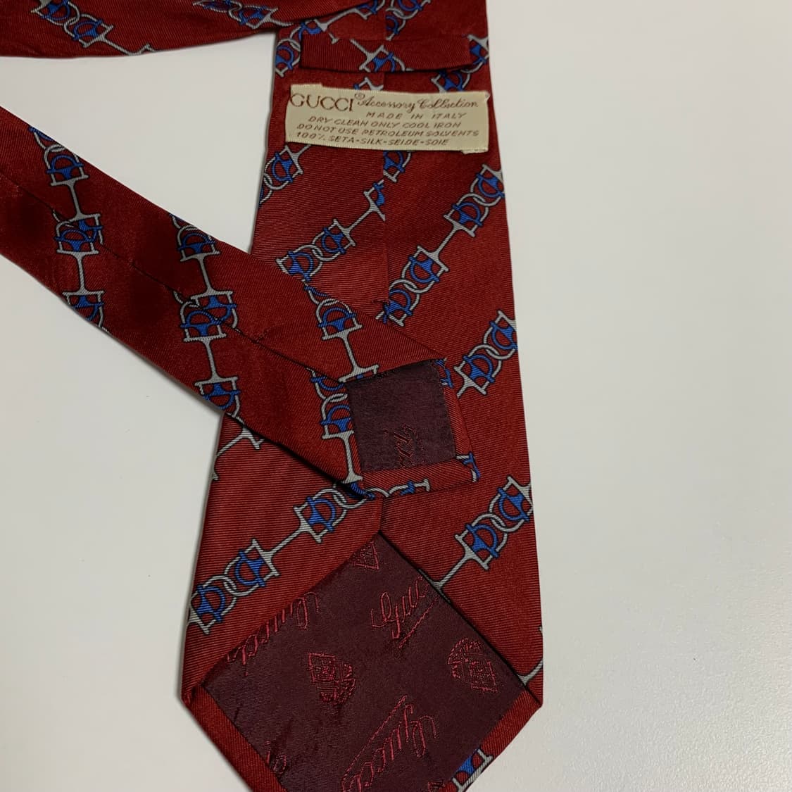 구찌(GUCCI) 기하학적패턴 100실크 클래식 정장넥타이 명품 상품이미지6
