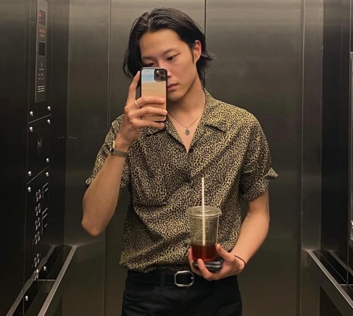 [강동원님 착용] 생로랑 23ss 레오파드 셔츠 상품이미지3