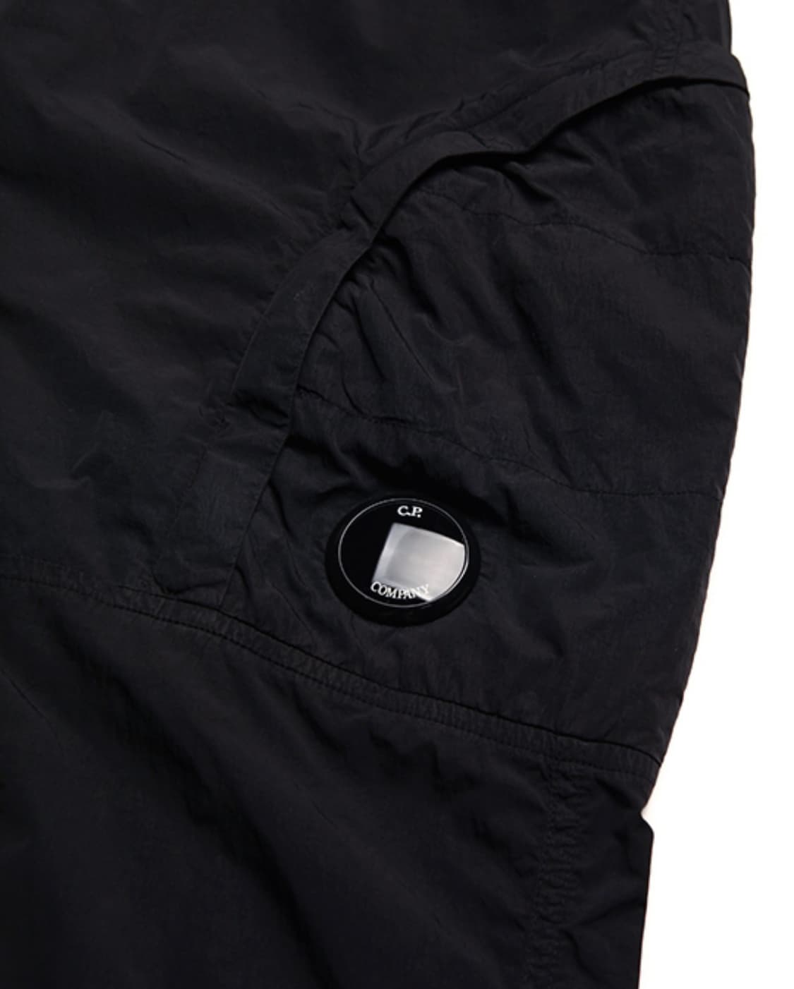 새상품(50)씨피컴퍼니 크롬 R 레귤러 지퍼 나일론팬츠 블랙 상품이미지9